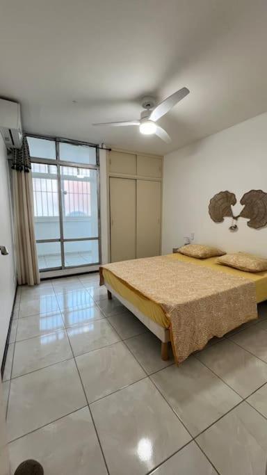 Appartement Proche Aeroport Au Rez-De-Chaussee 레자빔 외부 사진